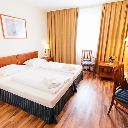 Hotel Excelsior - Central Station Φραγκφούρτη Εξωτερικό φωτογραφία