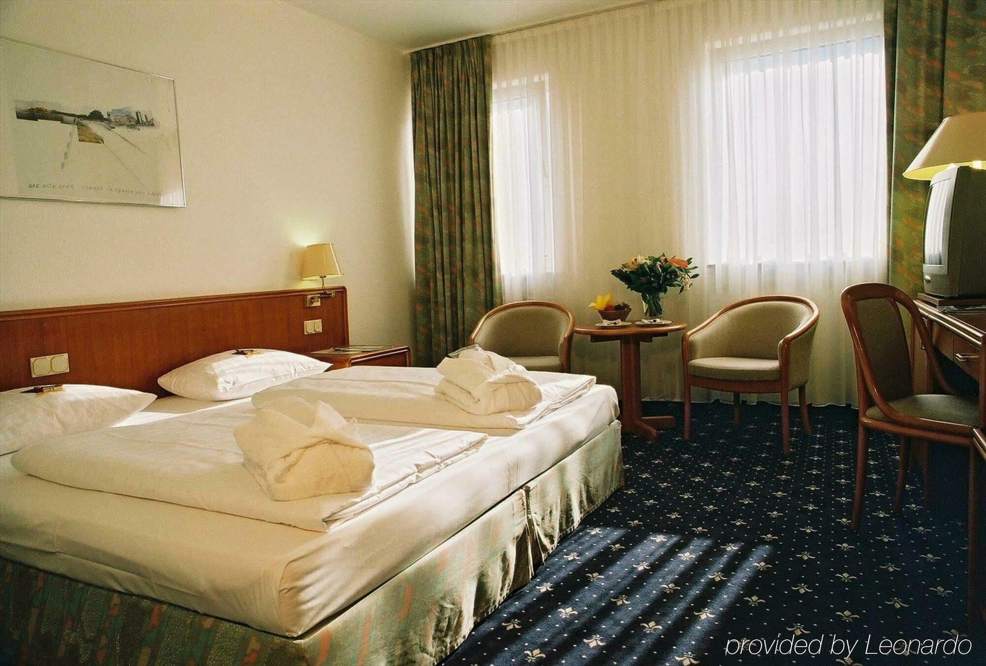 Hotel Excelsior - Central Station Φραγκφούρτη Δωμάτιο φωτογραφία